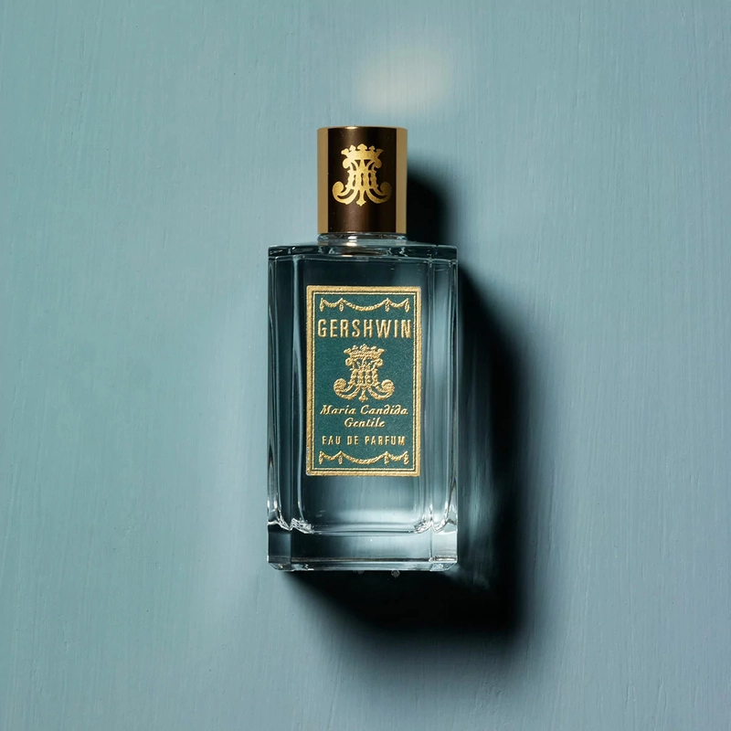 thedifferentscent27895